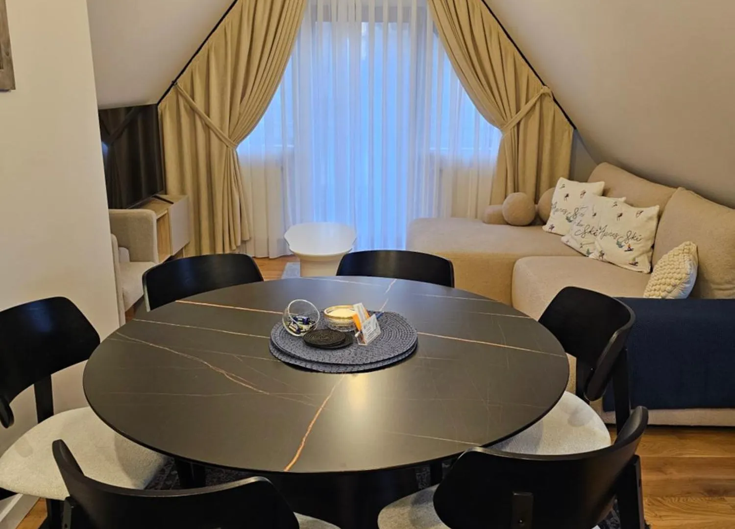 Altara Apartamenty Centrum - Free Parking Zakopane Aparthotel